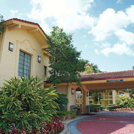 Baymont By Wyndham Houston La Porte